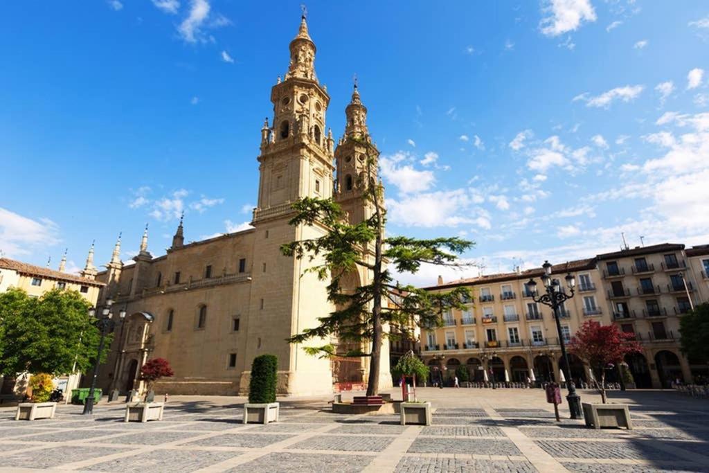 Apartamento 1º B - Apartamentos La Catedral Logroño Exterior foto